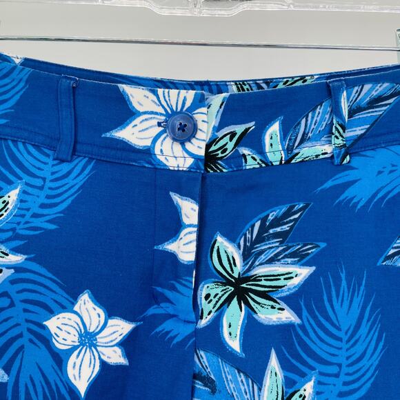 APT 9 Torie Blue White Green Floral Cotton Pockets Cuffed Mid-rise Shorts 4 - Picture 6 of 13